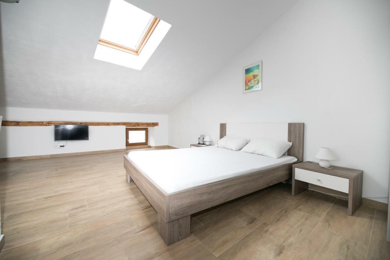 Apartment Elena บาเล ภายนอก รูปภาพ