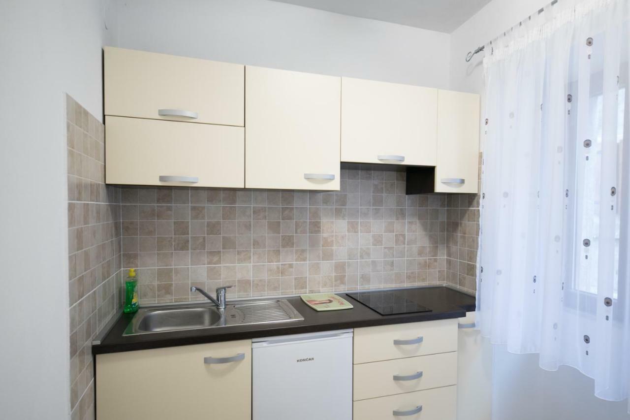 Apartment Elena บาเล ภายนอก รูปภาพ