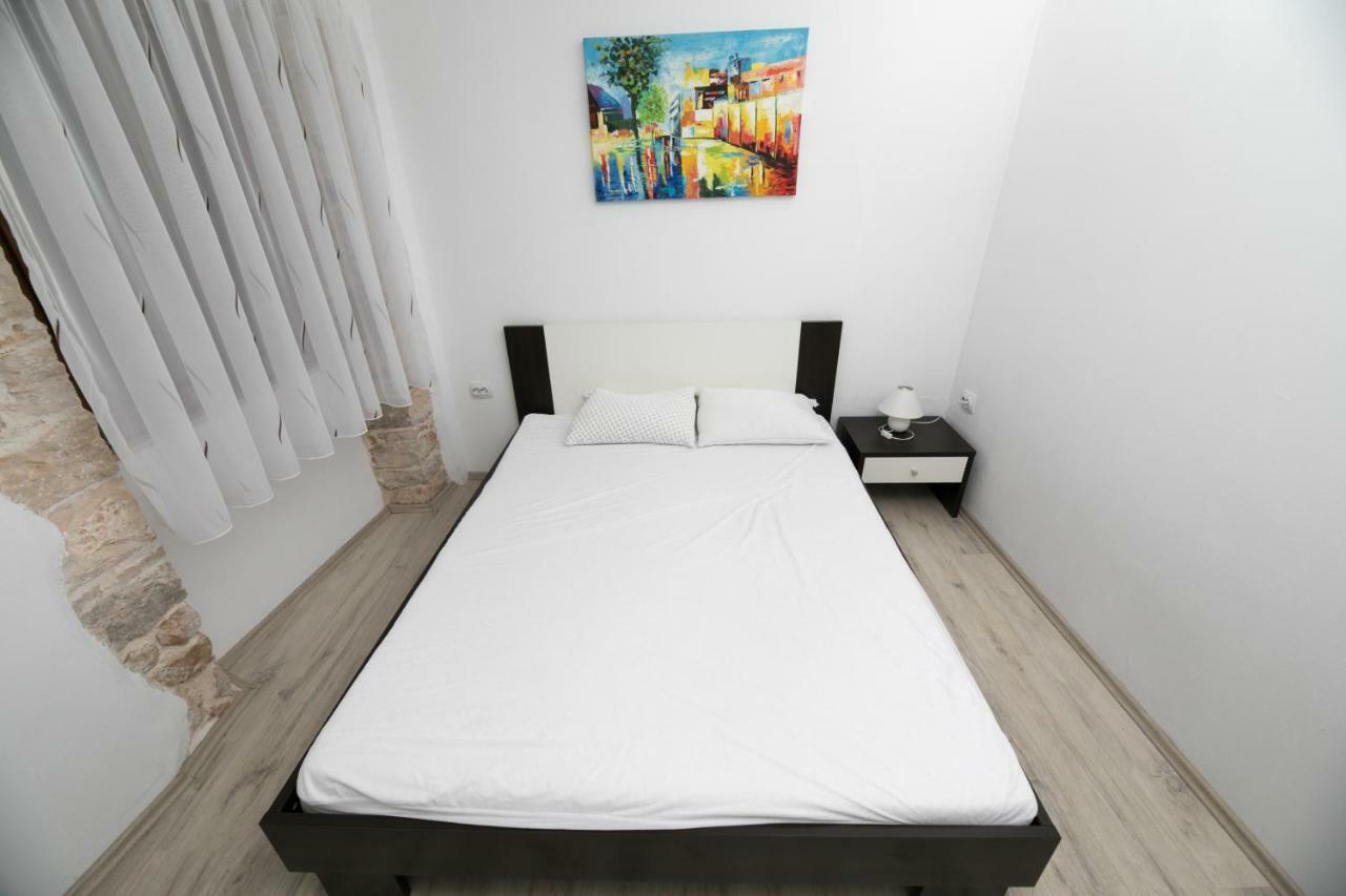 Apartment Elena บาเล ภายนอก รูปภาพ